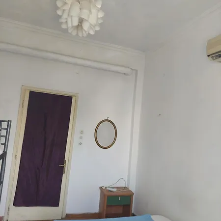 Shared Rooms Near Acropolis & Monastiraki Area-3